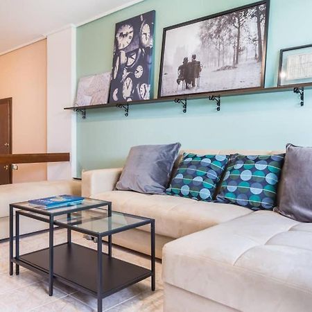 Sunny Apartment With 2 Bedrooms And Garden Glifáda Kültér fotó